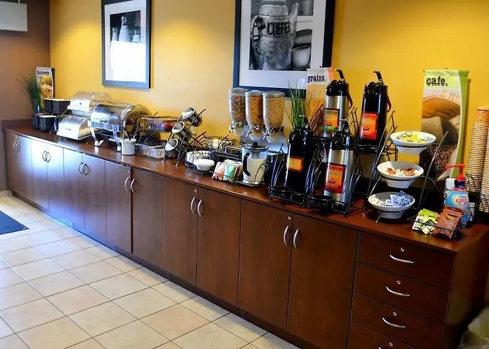 Hotel Microtel And By Wyndham 3*