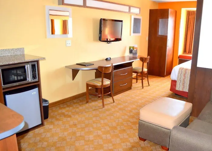 Hotel Microtel And By Wyndham 3*